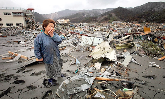 Le Japon sous les decombres apres des tremblements de terre