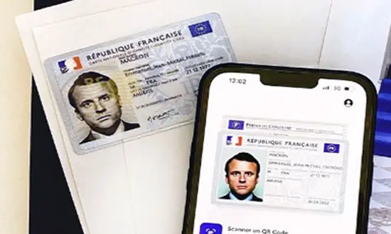 carte identite Macron